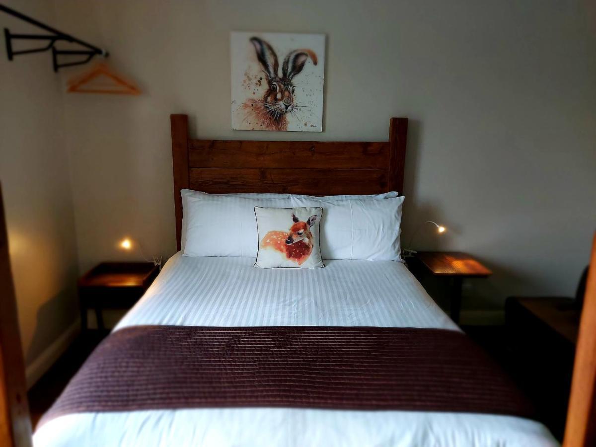 Grains Bar Hotel Олдъм Екстериор снимка